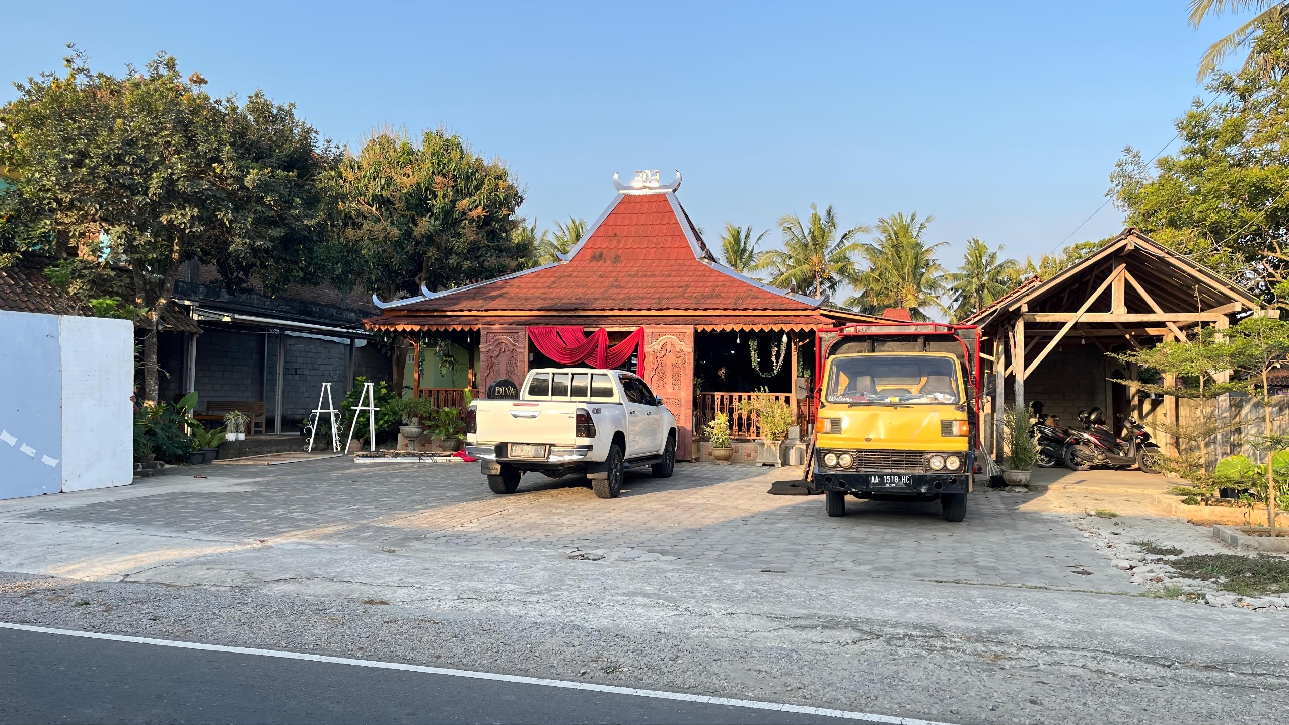 Rumah Makan Joglo